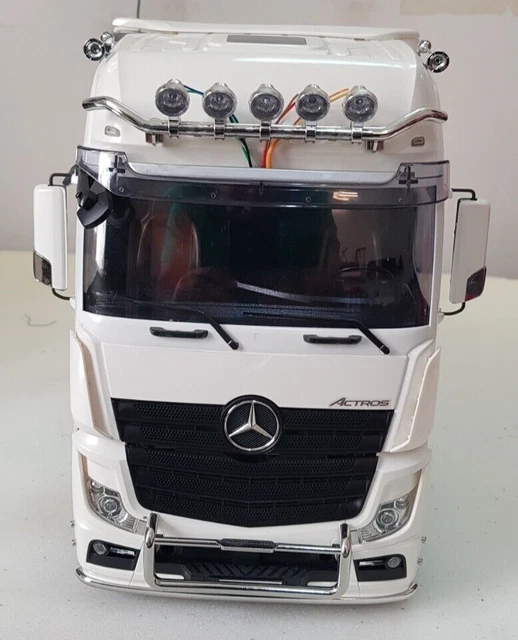 Réservoirs De Carburant Pour Camion Mercedes Actros Tamiya 1:14 - Pièce Détachée 19225144
