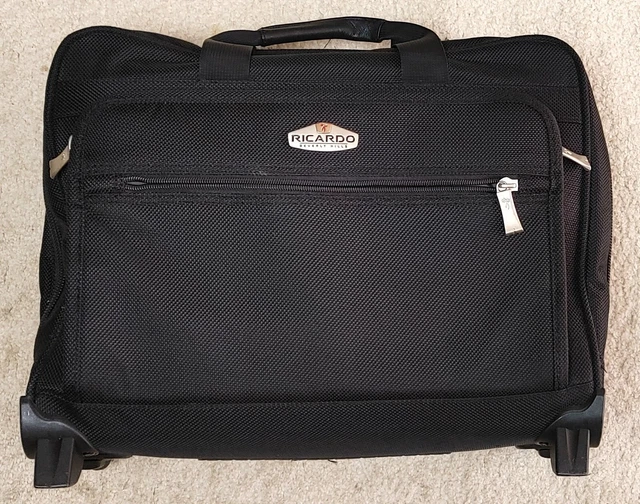 Vintage Ricardo of Beverly Hills Rolling Laptop Bag