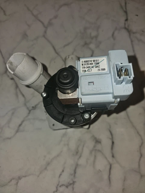 BLENDA KLAPY BAGAŻNIKA MERCEDES BENZ A W169 A1697401993 NR56 za 280