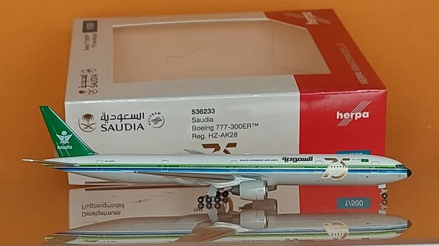 Herpa Wings 526975 SAUDIA Boeing 777-300ER (Neu (gemäss Beschreibung