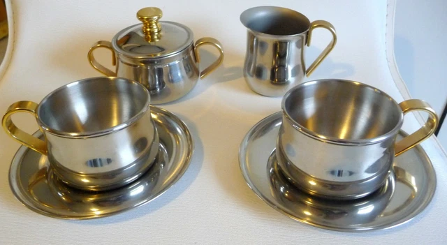VENDU - Plateau et ses 4 tasses et sous-tasses - Le Grenier de Lisette