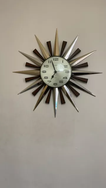 Vintage Metamec Starburst Sunburst Wall Clock. Mid Century Modernist MCM Retro