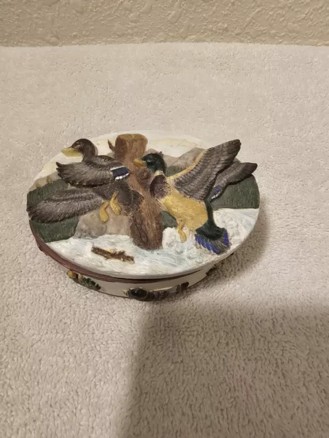 Vintage Flying Mallard Ducks Trinket Box Raising In Flight On Lid - Oval 3D