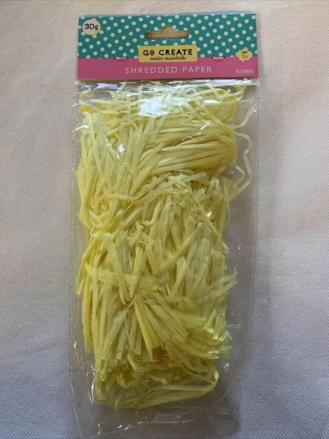 Tesco Easter Shredded Paper 30g Yellow