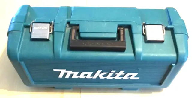 Makita 120V 1/4 in. Sheet Finishing Sander BO4556 with case