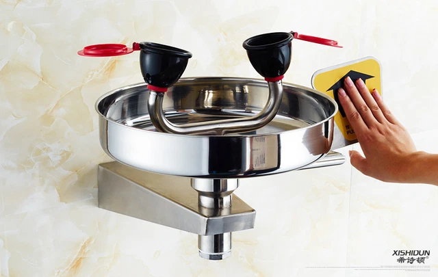 304 Stainless Steel Emergency Wall Mounted Eyewash Station Double mouth