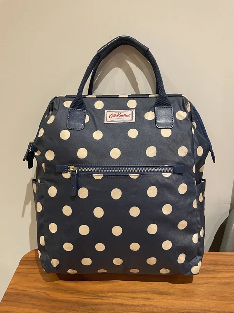 Button spot frame best sale backpack