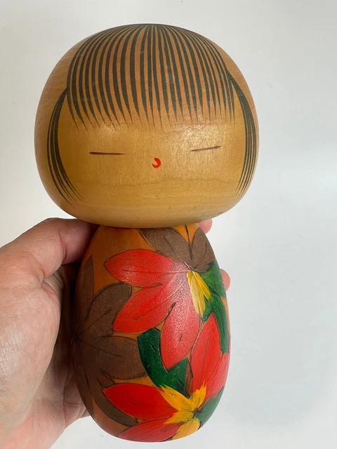 Yuji Kawase/ Lovely 16.5cm Japanese traditional Sosaku Kokeshi Doll