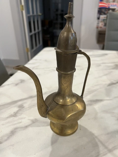 VTG Ornate 8” Etched Solid Brass Teapot Oil Lamp Lidded Magic Genie Made India