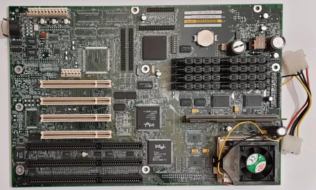 Intel Advanced/EV Sockel 7 ISA Mainboard + Pentium 75MHz + 32MB EDO RAM