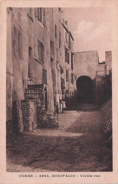 Carte postale ancienne postcard BONIFACIO CORSE vieille rue timbrée 1949