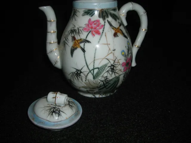Lovely Antique Garden Of Delights Meiji Period Signed Japanese Teapot 6X6X4