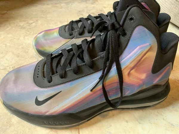 NIKE HYPERFLIGHT MAX Hologram Men s Shoes Size 9 599451 601 NEW