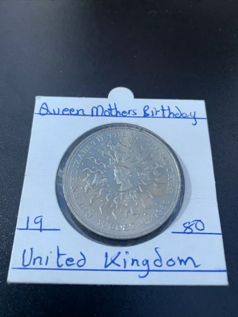 Crown Coin, Queen Elizabeth 2nd Mother's 80th Birthday, 4 August, 1980.... UNC