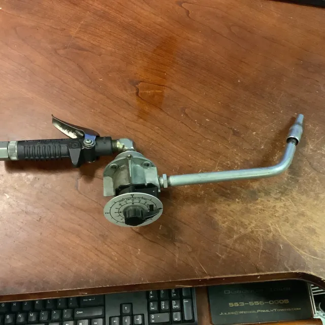 GRACO Mechanical Oil Gun Meter (used)