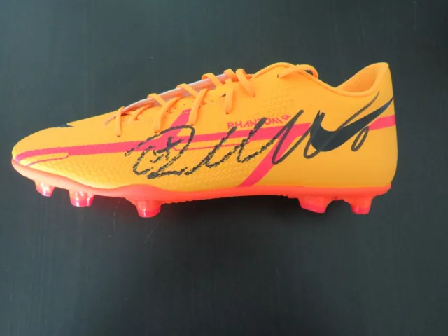 “FC Juventus” Cristiano Ronaldo Signed Nike Phantom Soccer Cleat Global COA