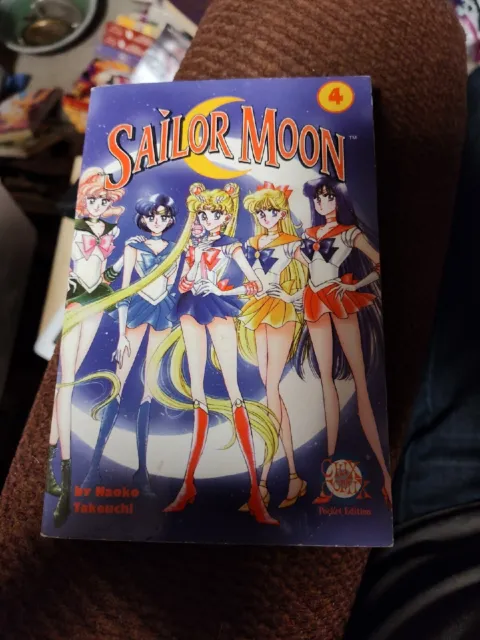 Pocket Mixx Sailor Moon Manga Vol. 4