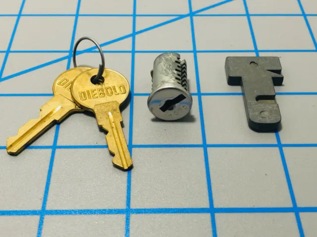 Diebold 31-018431 Undercounter Lock Core Kit w Bolt & 2 Keys Keyed