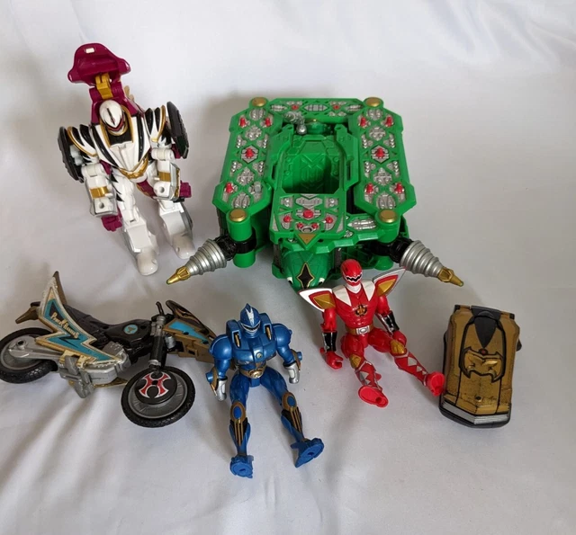 Lot de 7 figurines Power Rangers Super Megaforce Gokaiger S.H en vrac