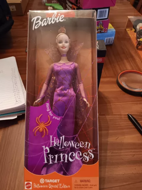 2001  Barbie Halloween Princess Mattel Doll in Box- Target Special (24-583)