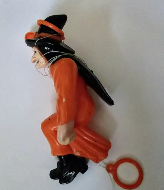 1960s Fun World Halloween Flying Witch Hard Plastic String Toy - WORKS