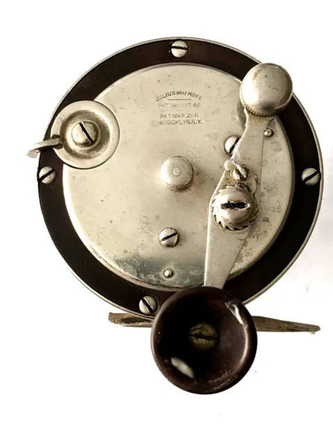 Vintage Julius vom HOFE size 2/00 Free-Spool Reel Pat Nov 17, 1885, Mar 21, 1911