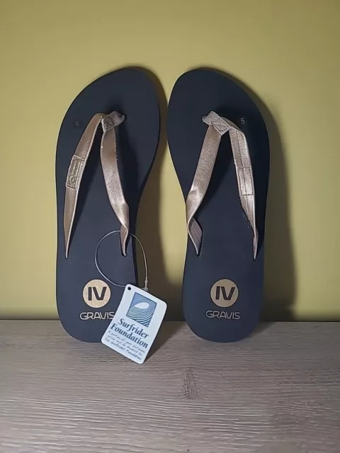 Gravis flip flops deals