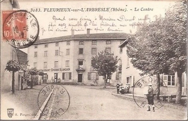 Cpa 69.Fleurieux Sur L Arbresle/Le Centre/Restaurant.epicerie Blanchon./S.farges