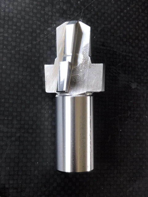 Unused Parker Y34765 SAE Straight Thread Port Counterbore 3/4 Shank Dia. Dash #8