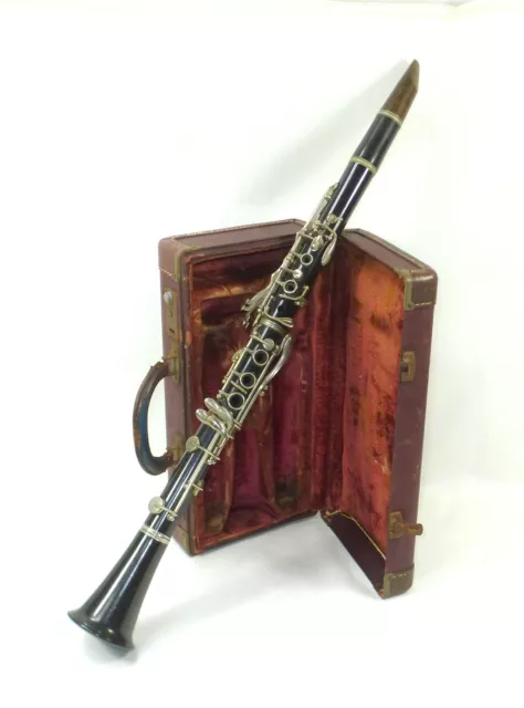 Old Clarinet IN Case D.Bonade