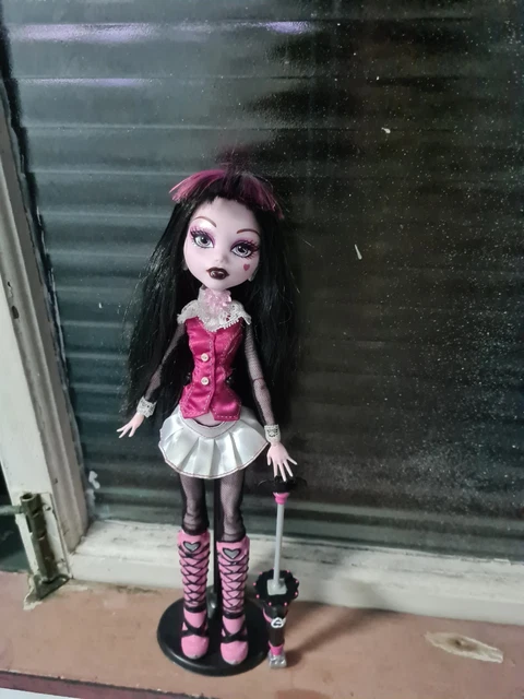 Monster High First Wave Catty Noir Doll Retired, Mattel New