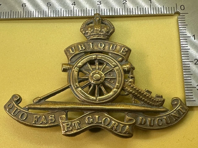 ORIGINAL WW1 / WW2 British Army Royal Artillery Cap Badge Kings Crown £ ...