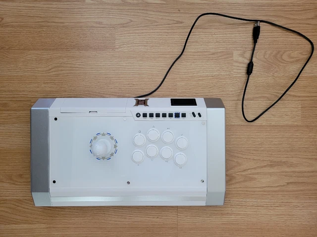 Qanba Q3 Obsidian Arcade Joystick - Pearl Qanba Q3 Obsidian Arcade Joystick - Pearl