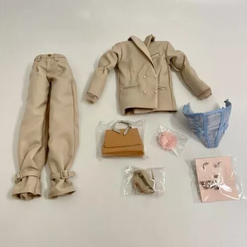 Integrity Toys Fashion Royalty Nu Face Mademoiselle Annik Outfit 12" Doll