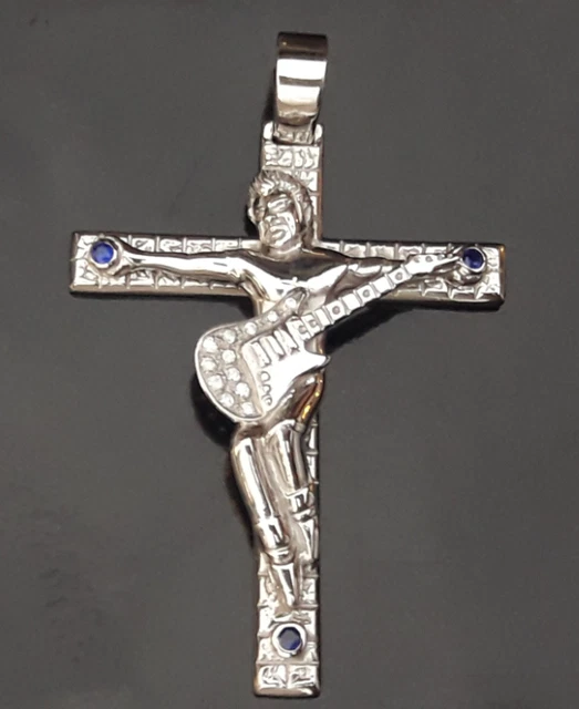 Croix Sculptée Johnny Hallyday Exclusive - Dimensions 5 X 3,5 Cm - Acier 316L - Neuf Avec étiquettes