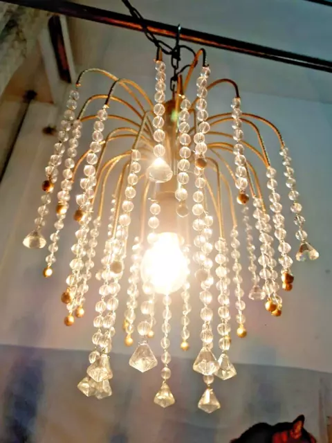 Lampadario oro con gocce in cristallo a cascata 70's Chandelier Lustre