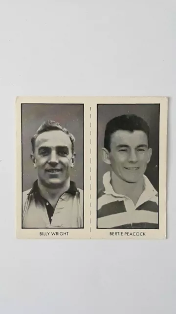 1958 DC Thomson Weltmeisterschaft Fußballer ungeschnittene Karte von 2 Spielern inkl. Billy Wright