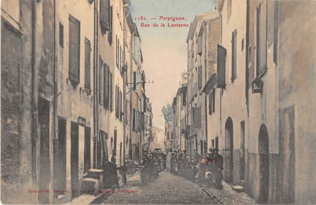 Cpa 66 Perpignan Rue De La Lanterne