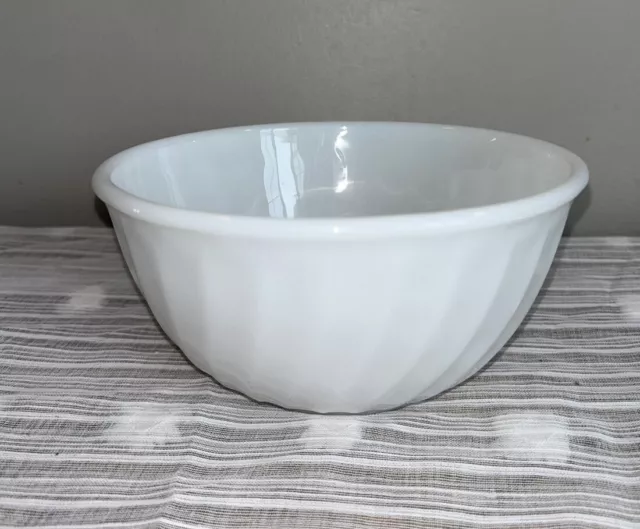 Fire King White Swirl Anchor Hocking mixing bowl 7”milk glass Made in USA