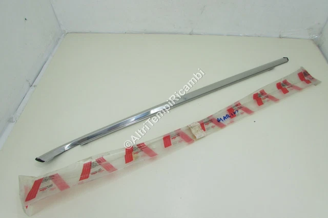 Moulure de capot moteur pour TOYOTA HILUX VIII 2016-2020 chromée