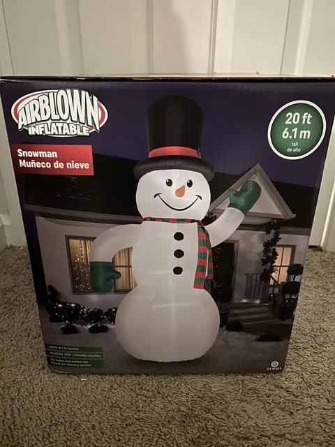 CHRISTMAS SNOWMAN AIRBLOWN Inflatable Gemmy 20 Ft Tall LED $250.00