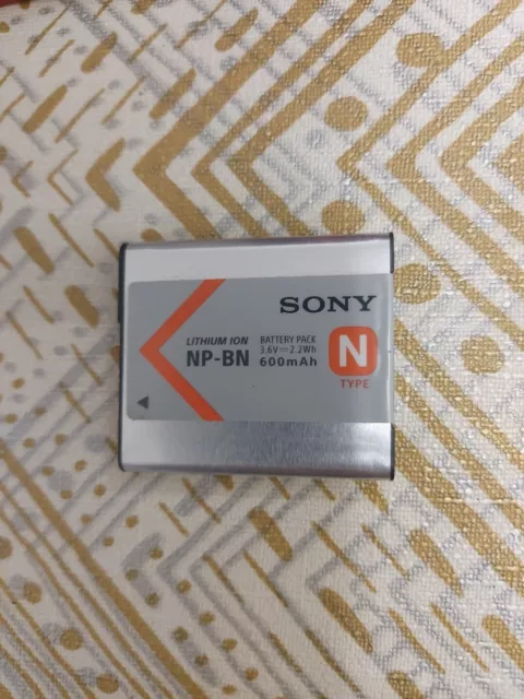 Genuine Sony NP-BN1 Battery for Cybershot DSC-W800 W810 W830 W580 W380 WX50 W690