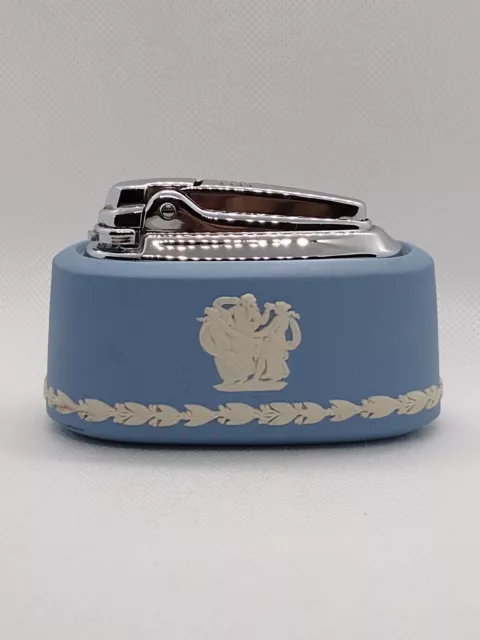 Stunning Vintage Ronson Wedgewood Table Lighter Varaflame Blue Jasperware G.W.O