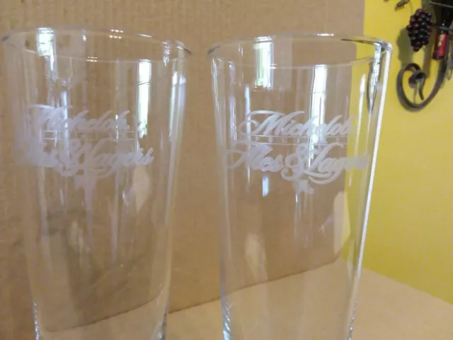 2 Michelob  Beer Glasses Specialty Ales Lager Beer Pilsner Glasses Barware- A1