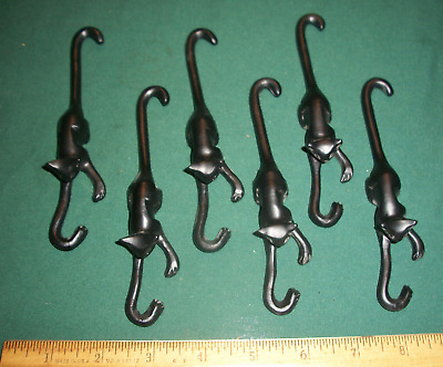 Lot of 6 Vintage Cast Iron Black Cat Links Hanging Hooks – Made in INDIA