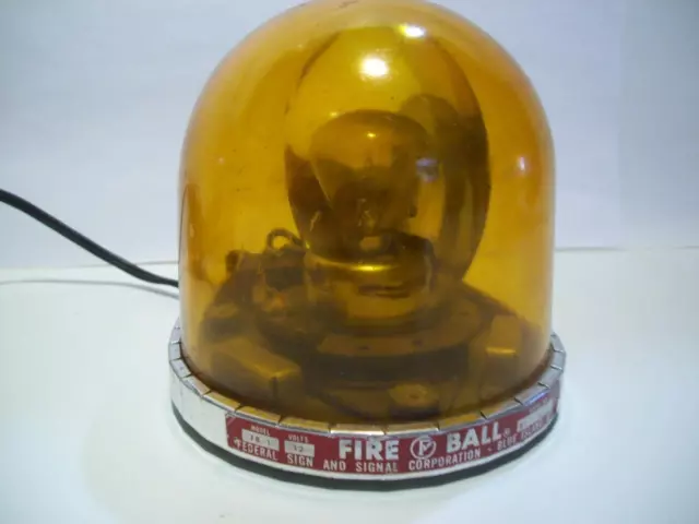 Vtg FEDERAL SIGN & SIGNAL CORP FIRE BALL/FB FIREBALL AMBER ROTATING BEACON LIGHT