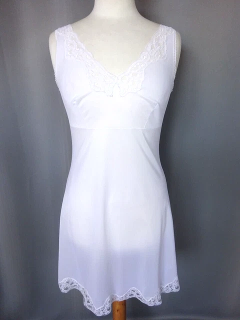 Combinaison & Fond De Robe Vintage Dentelle – Taille 58/60 – Couleur Pêche