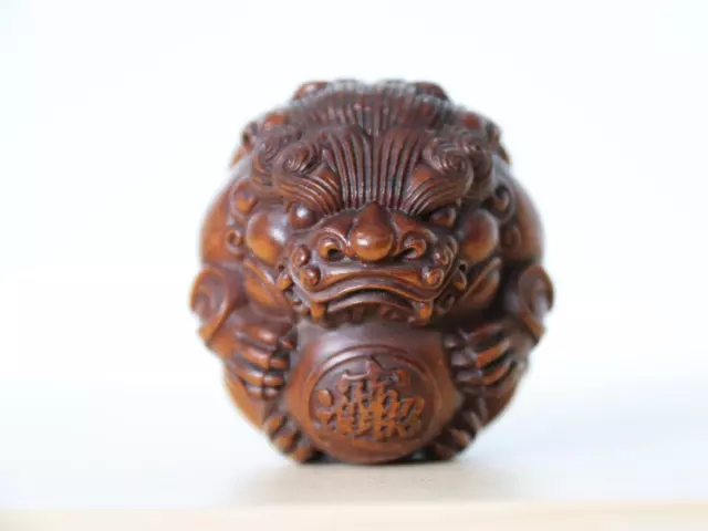 Folk Old Boxwood Wood Handmade Carved Fu Foo Dog Lion Play Ball Bead Art Statue