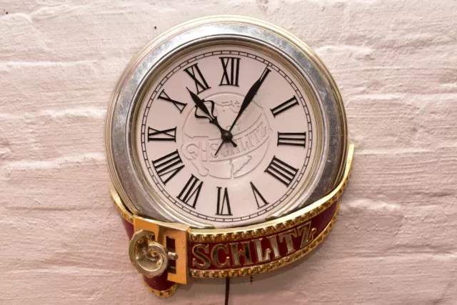 Vintage Schlitz lighted beer clock sign Wall Clock Man Cave Light
