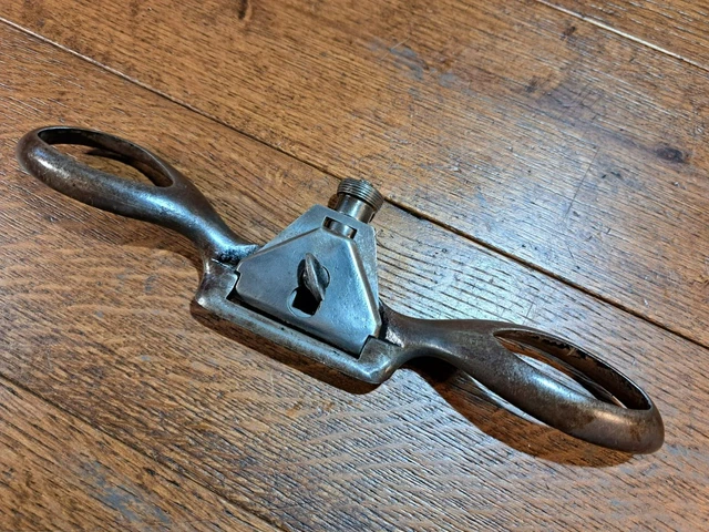 Vintage Edward Preston flat soled adjustable spoke shave